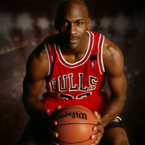 表现感到更 表现感到更